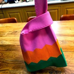 Geo knit spring tote